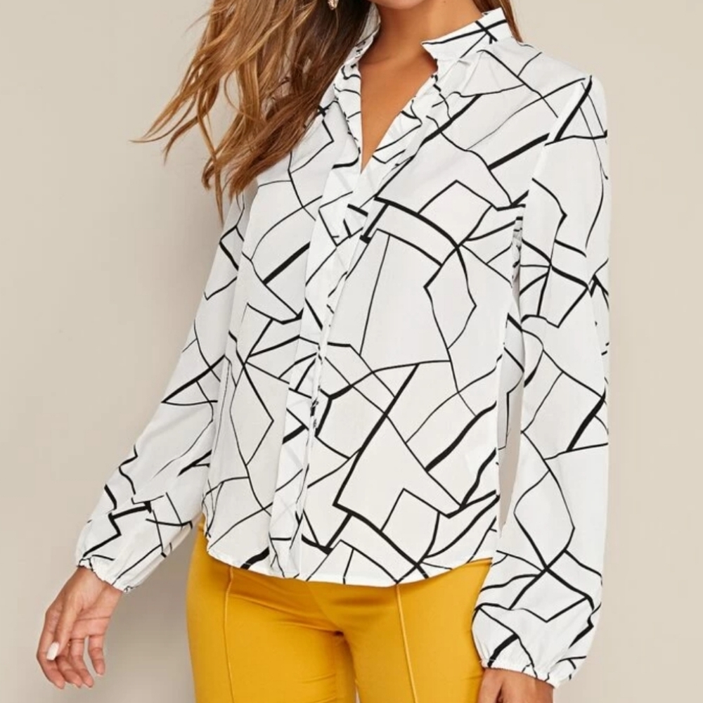 SHEIN clasi notch neck geo print blouse